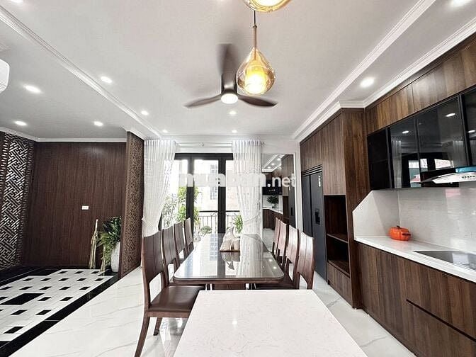 BÁN GẤP NHÀ KIM MÃ BA ĐÌNH,Ô TÔ ĐỖ CỬA ,THANG MÁY, 50M 5 TẦNG SIÊU ĐẸP