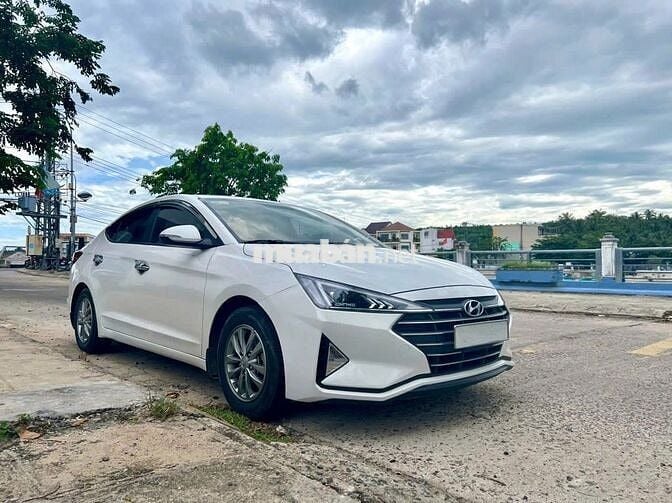 Hyundai Elantra 2020 1.6 AT - 3800 km