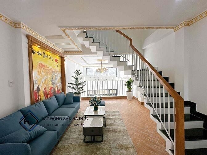 Nhà trệt lửng 2 lầu 4x12 hẻm nhựa 8m có vỉa hè