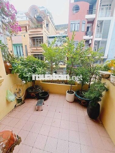 Ngân hàng phát mãi, nhà đẹp, mặt bằng kinh doanh tốt, giá rẻ