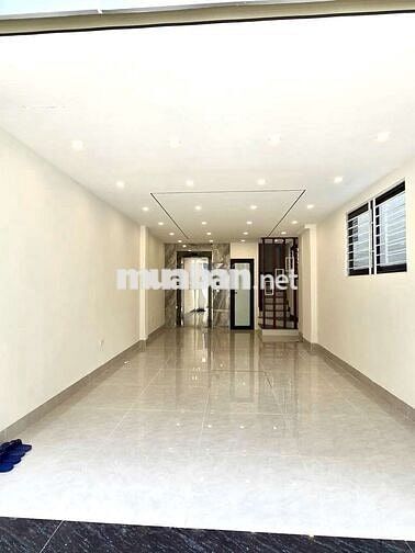 💥🏠 7 tầng thang máy - ô tô vào nhà ở Thạch Bàn - ngay cạnh công viên