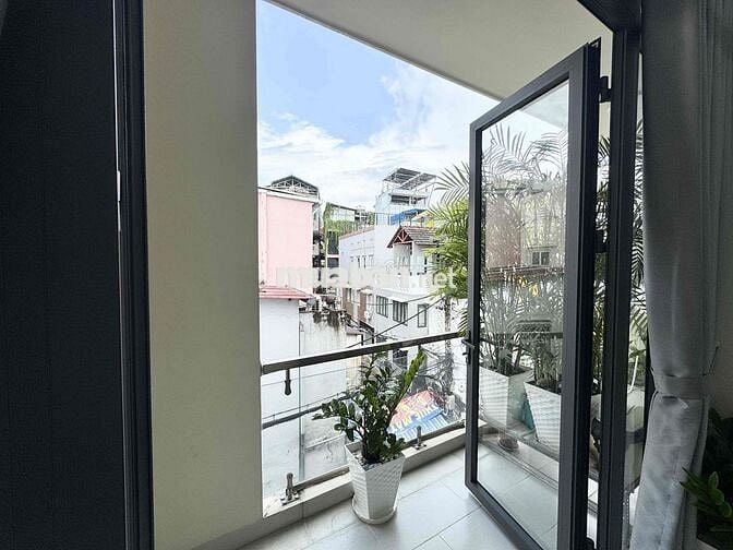 Căn Hộ Stu Ban Công 40m2 FullNT Cao Cấp Có Thang Máy, Giặt Sấy