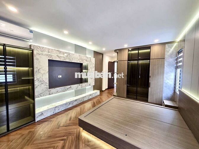 💥🏠 7 tầng thang máy - ô tô vào nhà ở Thạch Bàn - ngay cạnh công viên