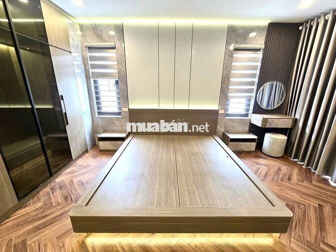 💥🏠 7 tầng thang máy - ô tô vào nhà ở Thạch Bàn - ngay cạnh công viên