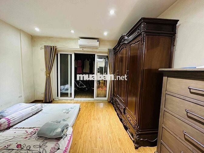 CHUNG CƯ SIÊU HIẾM- VIEW HỒ GIẢNG VÕ + KHÁCH SẠN DÁT VÀNG-TIỆN ÍCH NGẬ