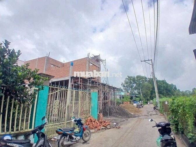 Nhà lầu 6,7x15 Hương lộ 6 - Tân Huệ
