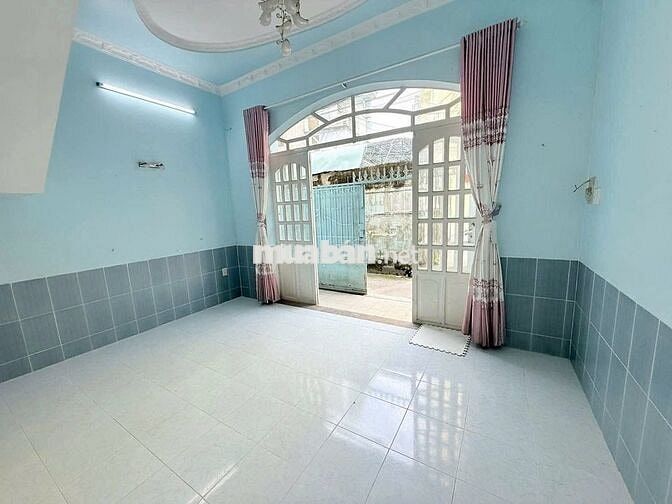 BÁN NHÀ 46M 1 LẦU CÁCH ĐƯỜNG N.A NINH 25M GIÁ 3 TỈ 4