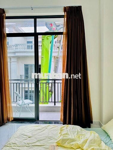 CHO THUÊ PHÒNG BANCON + FULL NT Ở VƯỜN LÀI , Q12 GẦN NTS