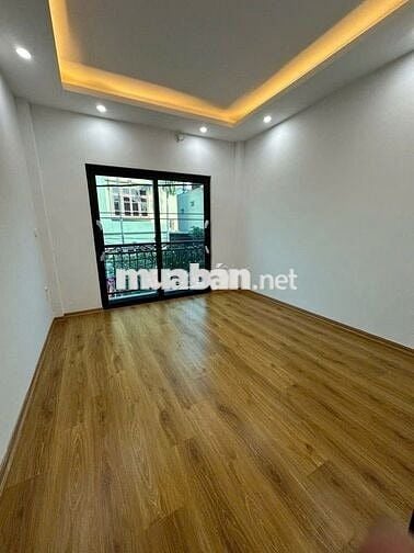 NHÀ 4 T – 39M² – Ô TÔ ĐỖ CỬA – GẦN KĐT HINODE – KIM CHUNG – GIÁ 4,7 TỶ