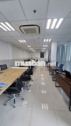 CHO THUÊ TÒA NHÀ VĂN PHÒNG HIỆN ĐẠI Góc 2MT ĐƯỜNG TRẦN HƯNG ĐẠO Q5