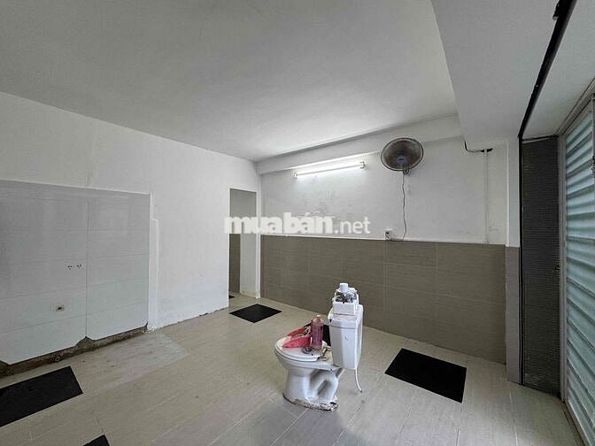 Trống Sẵn Căn 1 Phòng Ngủ Tầng Trệt Ngay Chung Cư Osimi