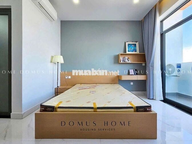 Căn hộ full nội thất ban công thoáng Đề Thám Quận 1 gần cầu Ông Lãnh