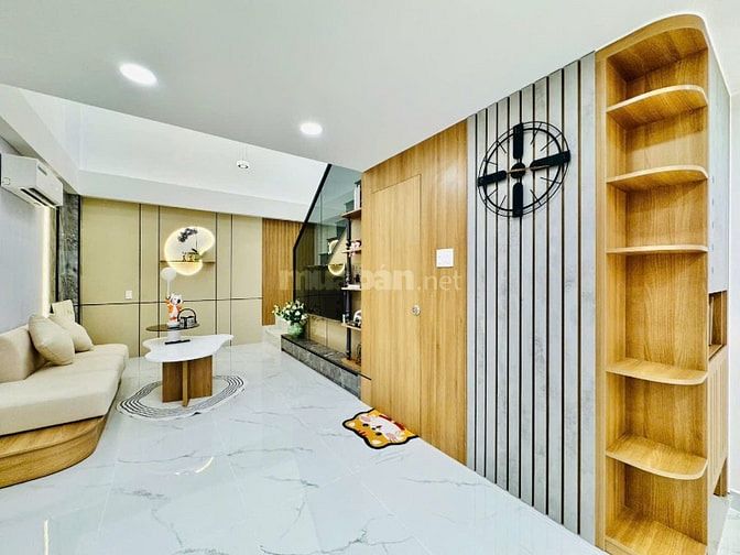 Tặng nội thất trị giá gần 3 tỷ trung tâm bình thạnh ngang 4 dài 12 