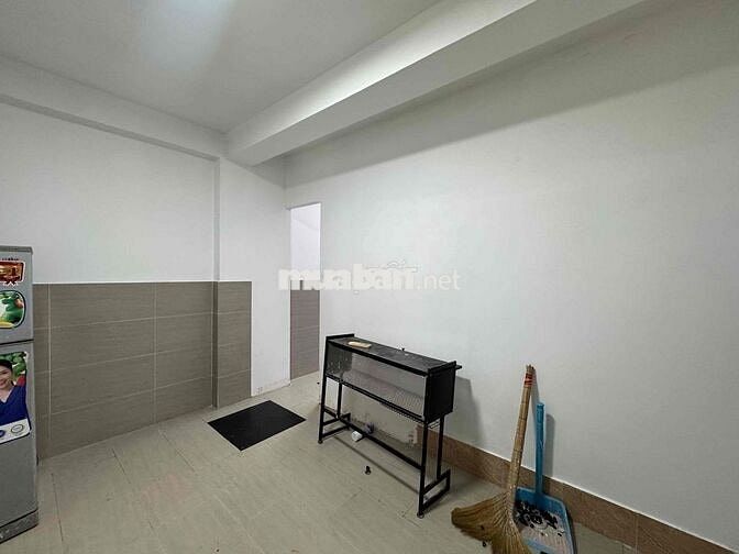 Trống Sẵn Căn 1 Phòng Ngủ Tầng Trệt Ngay Chung Cư Osimi