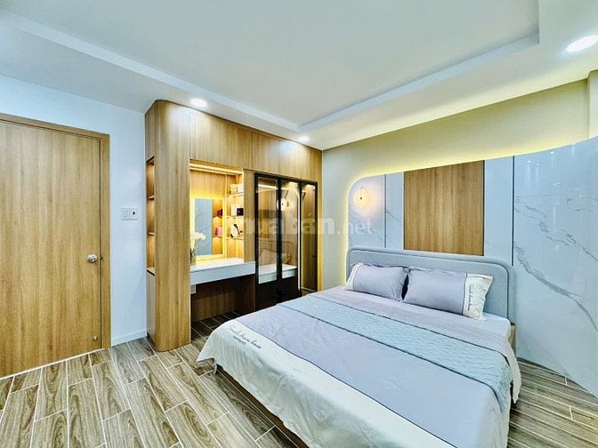 Tặng nội thất trị giá gần 3 tỷ trung tâm bình thạnh ngang 4 dài 12 