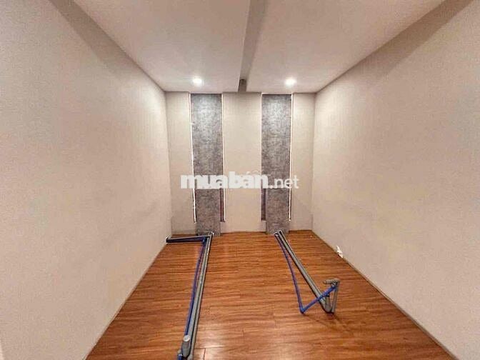 ☾ Toà Nhà Cho Thuê Tại 39 Đường D4 Him Lam, Tân Hưng, Quận 7