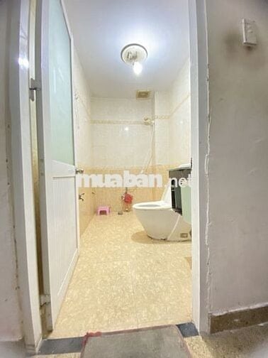 Phòng trọ 25m2 đường Trường Sa, Q.Tân Bình (gần chợ Phạm Văn Hai)