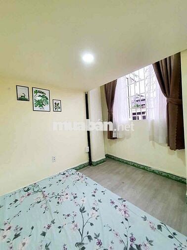 Căn hộ 2pn có gác 40m2 ban công thoáng tại Lê Quang Định Bình Thạnh