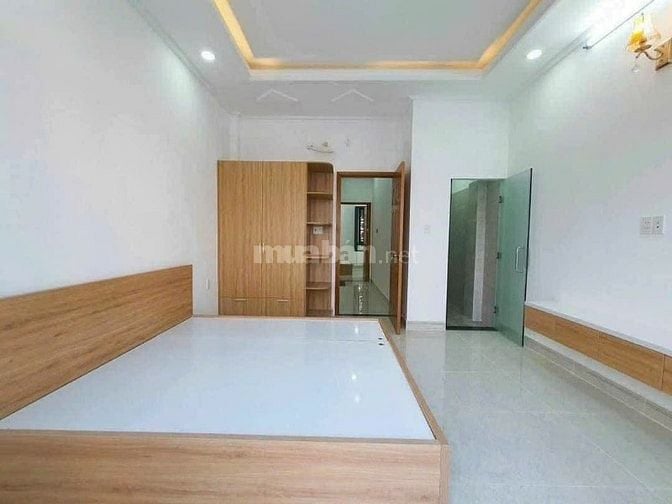 Ban nhà 4 lầu đường 1 long trường 5 tỷ 5