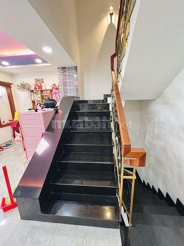 Bán nhà Nguyễn Sơn Q.Tân Phú - 4,8m x 14,2m - 4 tầng - 11,5 tỉ