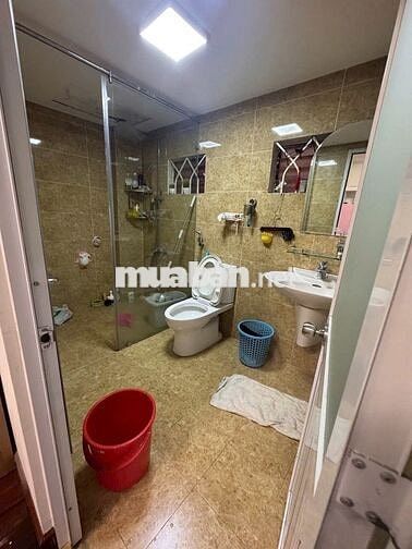 CHO THUÊ CHDV FULL NỘI THẤT ĐƯỜNG HOÀNG TRỌNG MẬU, QUẬN 7
