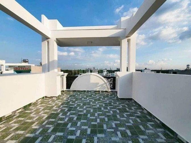 Ban nhà 4 lầu đường 1 long trường 5 tỷ 5