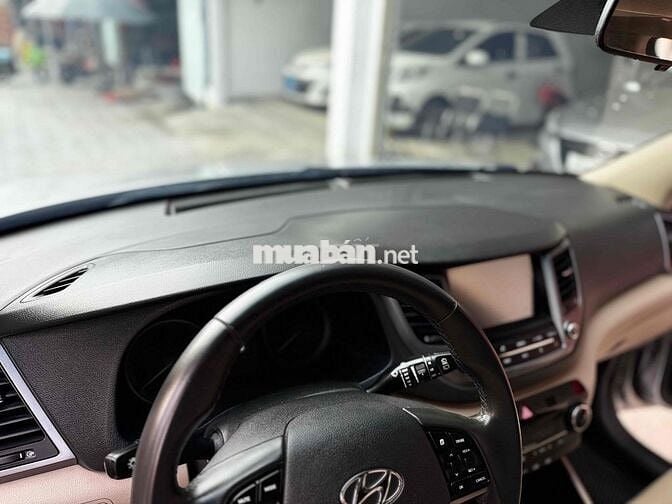 Hyundai Tucson 2018 1.6 AT Turbo - 81000 km