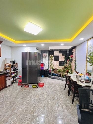 Bán nhà Nguyễn Sơn Q.Tân Phú - 4,8m x 14,2m - 4 tầng - 11,5 tỉ