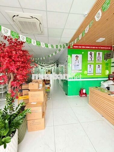 Mặt tiền nguyễn văn khối ngang  11m dài 45m