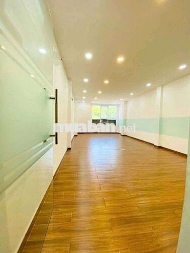 Cho thuê nhà mới xây mặt tiền Lý thường kiệt, p7. Dt. 4x25m 1 tr 1 lầu
