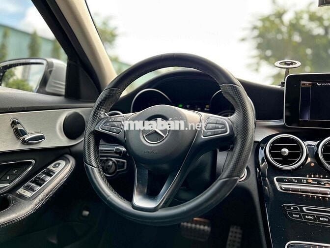 Mercedes Benz C200 Sản xuất 2016