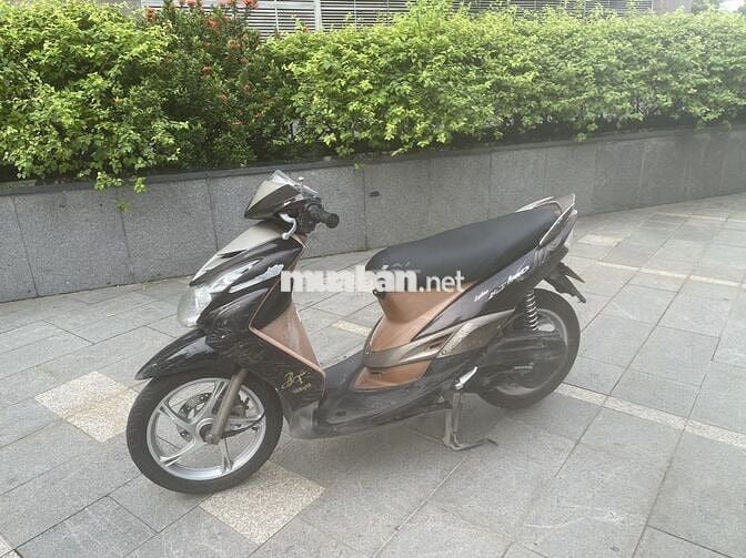 Xe mio nhỏ xinh máy chất
