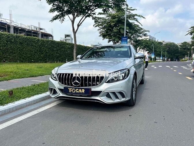 Mercedes Benz C200 Sản xuất 2016