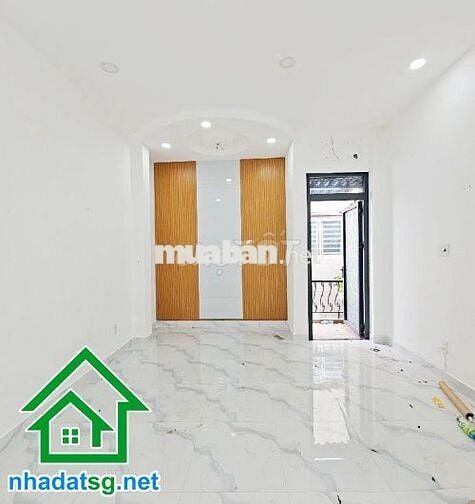 Nhỉnh 2 tỷ có ngay nhà 3 tầng tại Trần Văn Quang, Tân Bình.