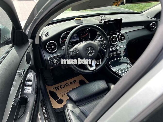 Mercedes Benz C200 Sản xuất 2016