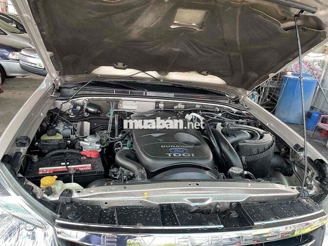Ford Everest 2011 Limited 4x2 - 114000 km