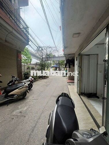 BÁN NHÀ TẬP THỂ 40M , Trường Trinh