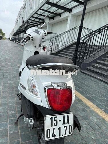 Thanh lý Kimco Like 50cc học sinh không cần bằng