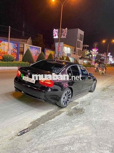 BMW 3 Series 20***00 km