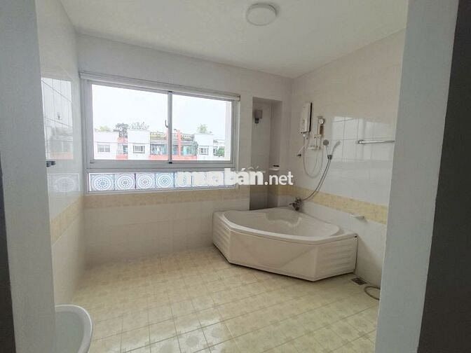 Cần bán Penhouse Thái An 1, Nguyễn Văn Quá, Q12. Giá 5,3tỷ,  220m2 3PN