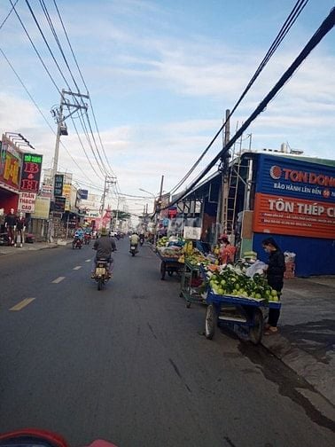 CÔ LAN BÁN NHÀ ĐỊNH CƯ SANG MỸ 255TR.