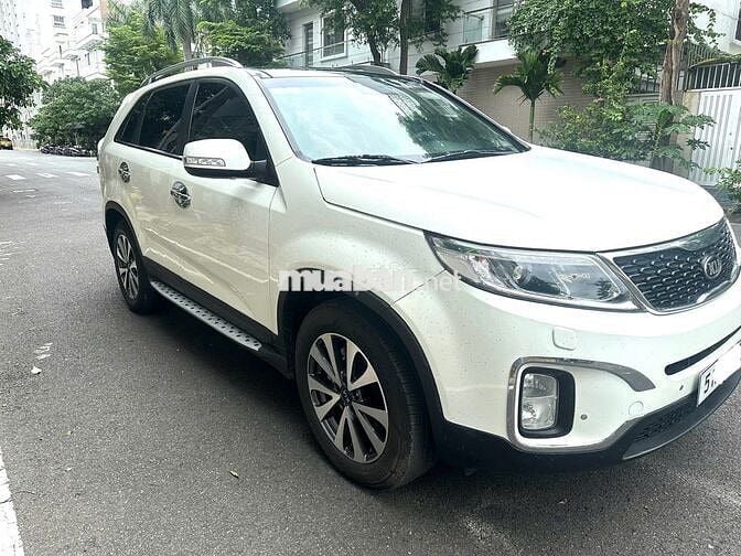 Bán xe Sorento 2014 GATH,bản new,cửa sổ trời