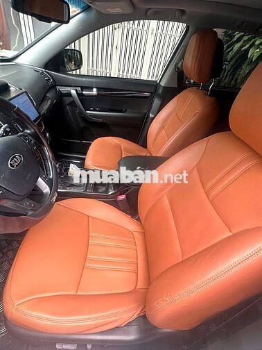 Bán xe Sorento 2014 GATH,bản new,cửa sổ trời