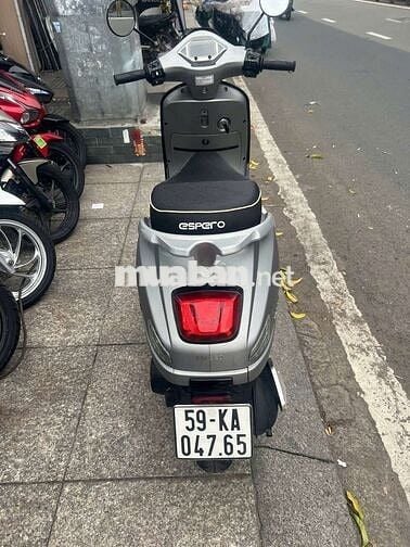 Vespa 50cc 2023 mới 90% Bstp chính chủ