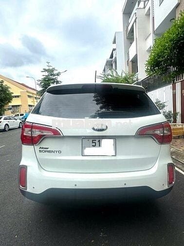 Bán xe Sorento 2014 GATH,bản new,cửa sổ trời
