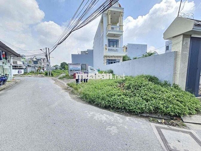 Đất mặt tiền rộng 123,9m2 gần chợ, p Đông Hoà, Tp Dĩ An