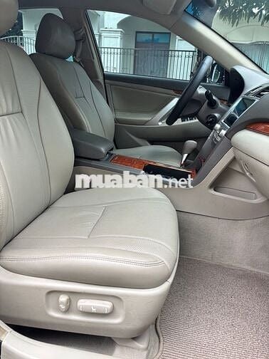 Toyota Camry 2.4G AT Model 2009 ODO 88.000km