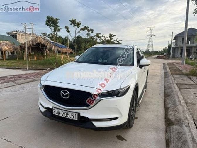 Xe Mazda CX5 2.5 AT 2WD 2018 màu trắng