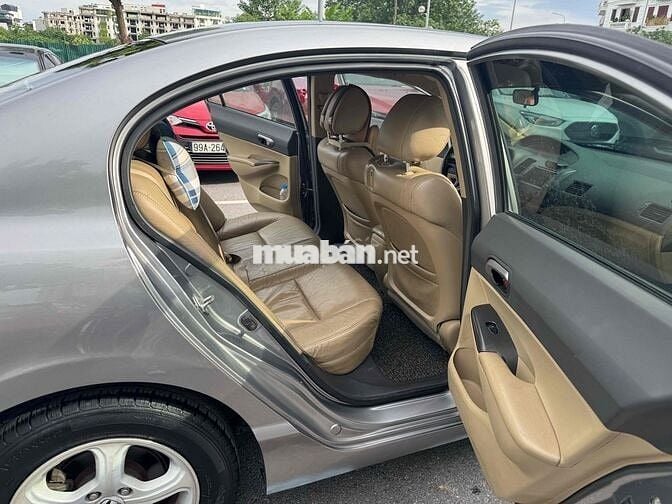 Honda Civic 2007 1.8 MT - 100000 km