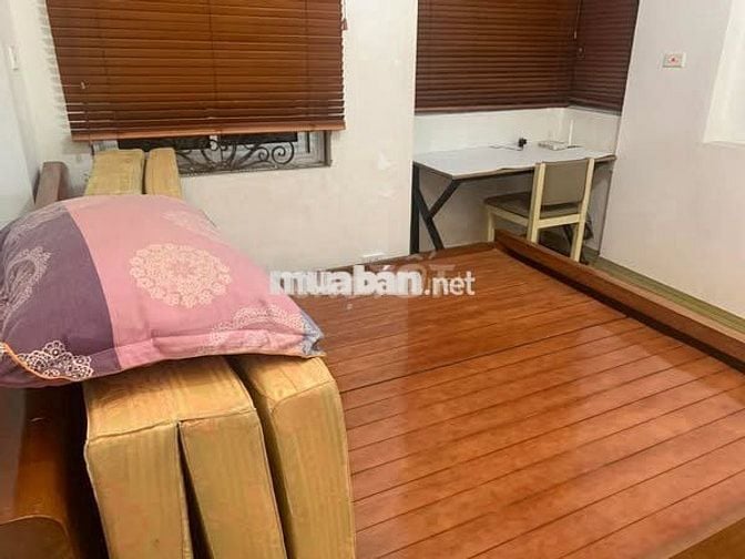 Cho thuê nhà nguyên căn ngõ 132 Cầu Giấy – vị trí thuận tiện